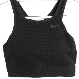 Nike Women’s Classic Cross Back Sports Bra